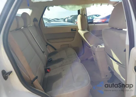 2010 Ford Escape Xlt из США, поврежденный, VIN 1FMCU0D79AKC85159